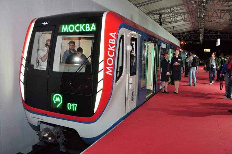Поезд «МОСКВА» появится в Московском метро 14 апреля (завтра) а 15 апреля состоится парад трамваев