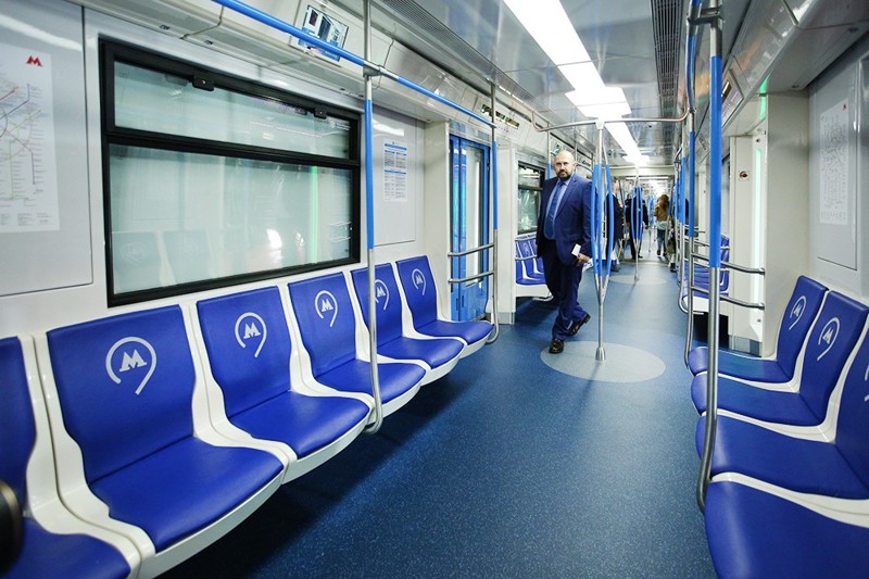 Поезд «МОСКВА» появится в Московском метро 14 апреля (завтра) а 15 апреля состоится парад трамваев
