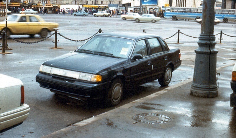 Новенький Mercury Topaz - люксовый вариант Ford Tempo.