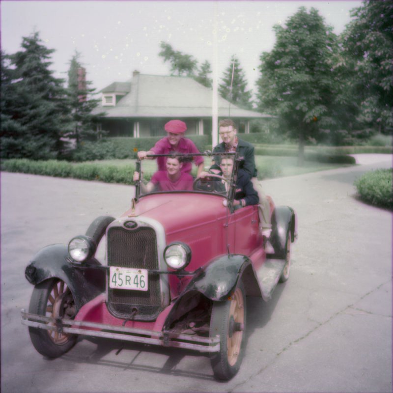 Автомобильная Канада 40-60-х в цвете