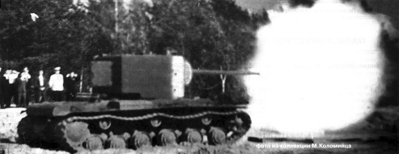 Испытание 107-мм пушки ЗиС-6, установленной на танке КВ-2
