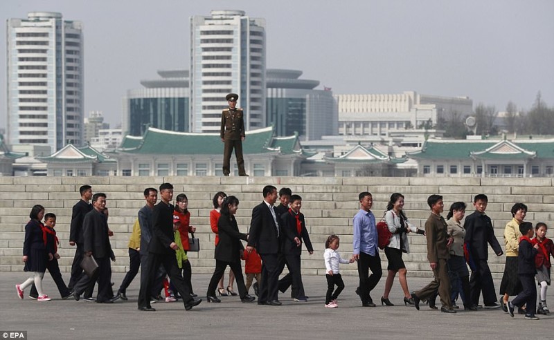 Повседневная жизнь в Северной Корее продолжается