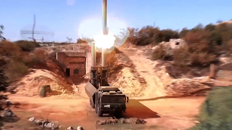 Пуск крылатой ракеты "Оникс" с БРК "Бастион" по объектам террористов в Сирии