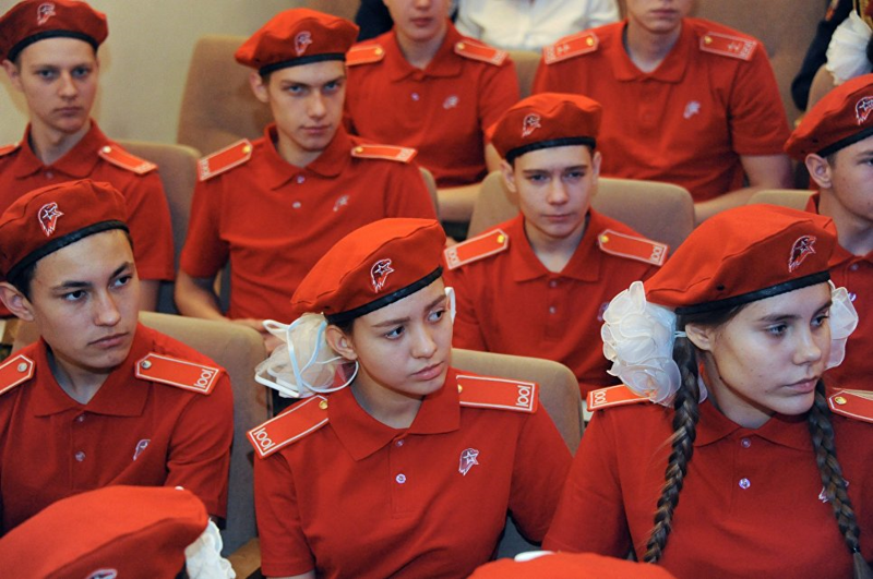 Участники слета регионального отделения Всероссийского движения "Юнармия" в Чите