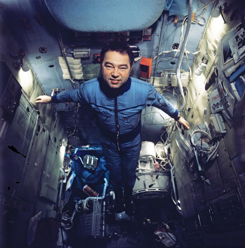 Космонавт Георгий Гречко на борту космического комплекса «Союз-26» – «Салют» – «Союз-27». 1978 год.