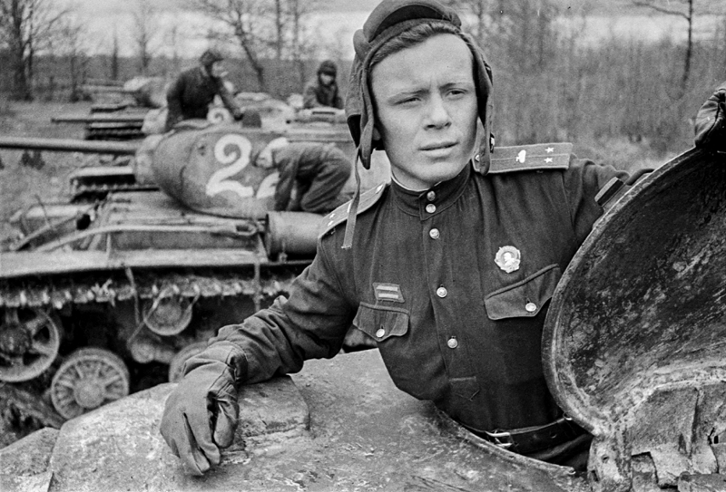 Минобороны РФ опубликует редкие фото времен Великой Отечественной войны