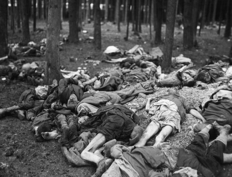 Убитые из лагеря  Lambach в Австрии, 6 мая 1945 года