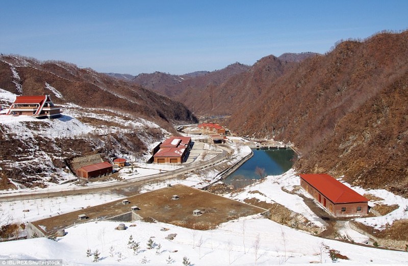 Первый горнолыжный курорт Северной Кореи простаивает из-за отсутствия туристов