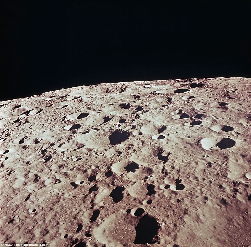 Лунная поверхность в июле 1969 года 