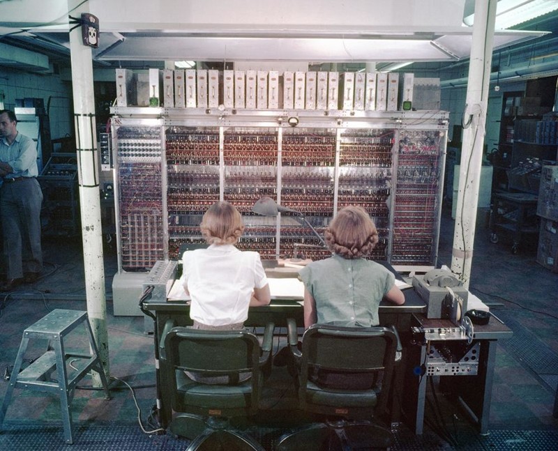 MANIAC, один из первых компьютеров, Лос Аламос, 1952 год.