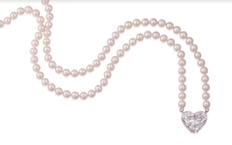 17 мая. Женева. Christie’s. Ожерелье с бриллиантовой подвеской в 92,15 карат и украшения Cartier Элизабет Тейлор