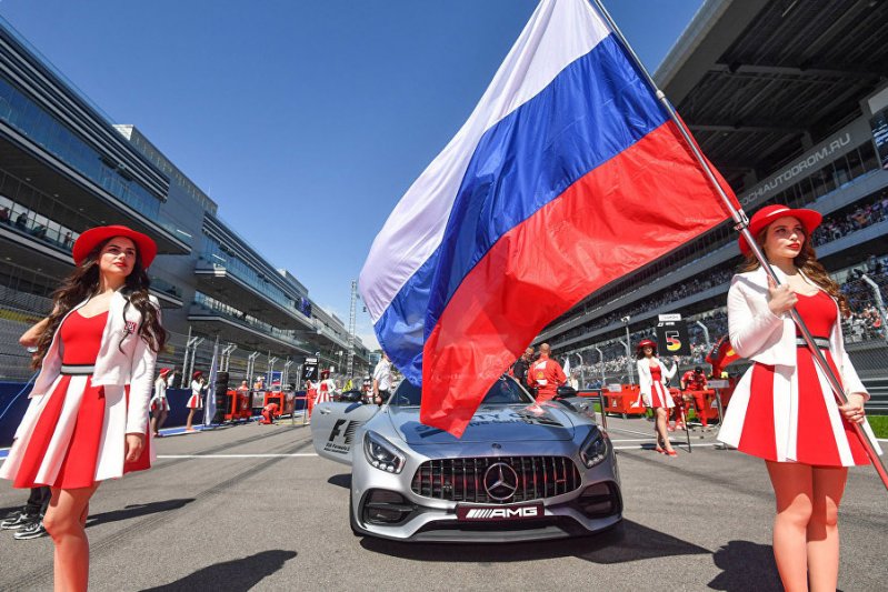 Формула-1 в Сочи 2017. Лучшие моменты в одном видео