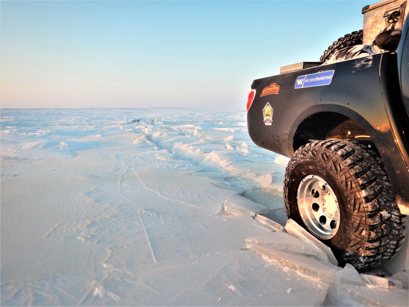 Через льды на Ямал, или Как утопить машину в ледокольном следе