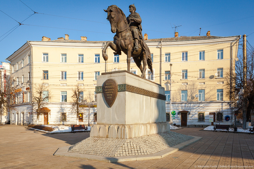 Памятники твери рисунки