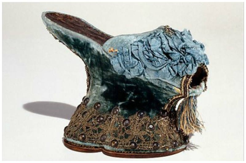 Обувь из Венеции популярная с 15-го по начало 17 века