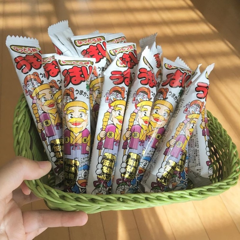  Umaibo — кукуруза, которая как и KitKat бывает самого разного вкуса, от очень сладкого до не менее "очень" соленого еда, япония