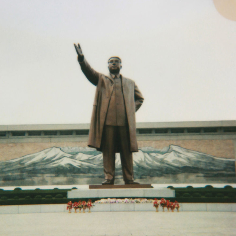 Северная Корея на полароидных снимках