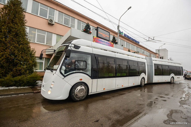 На улицы Минска вышли электробусы