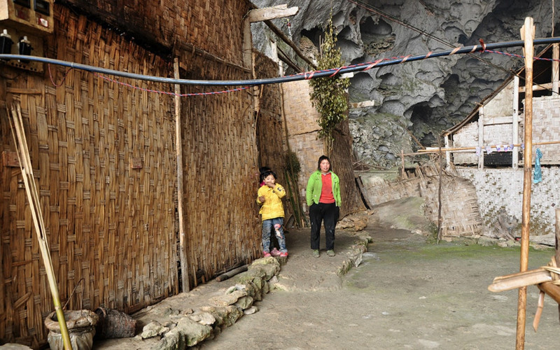 Пещерное поселение в современном Китае