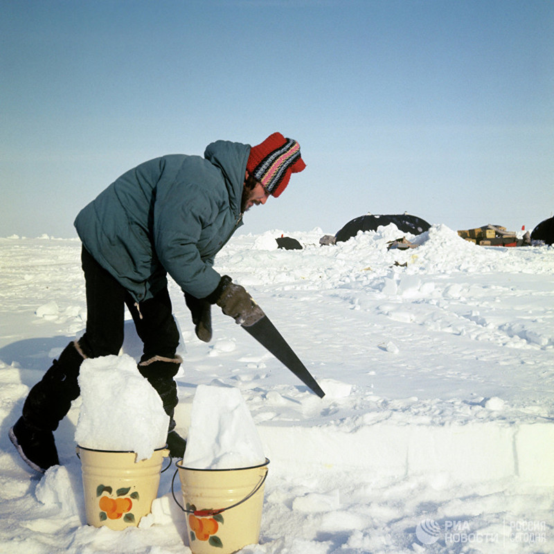 Люди, покорившие полюса: работа полярников