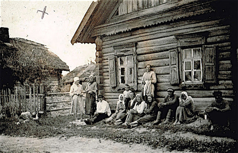 Советская деревня в 40-е
