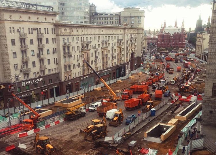 Москва при лужкове и при собянине фото