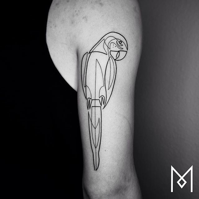 Утончённые татуировки из одной непрерывной линии от Мо Ганджи