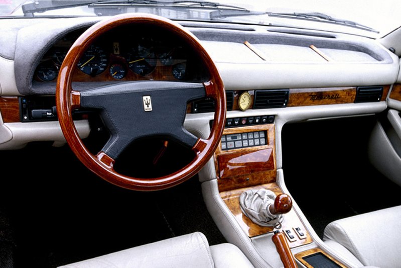 Роскошные интерьеры автомобилей 1980-х