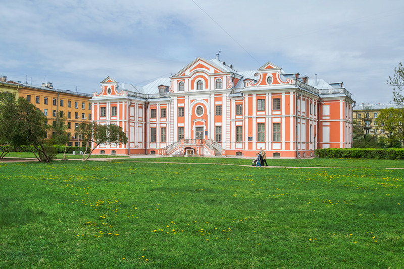 Хранилище уродцев. Первая кунсткамера Петра