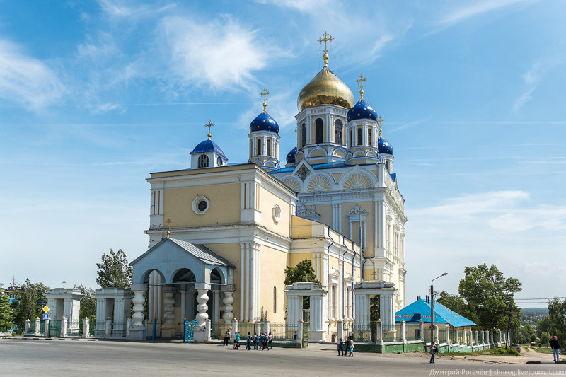 Елец. На год старше Москвы и на порядок меньше её