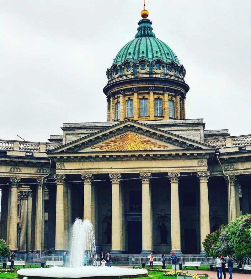 «Мыльный фонтан» в Петербурге