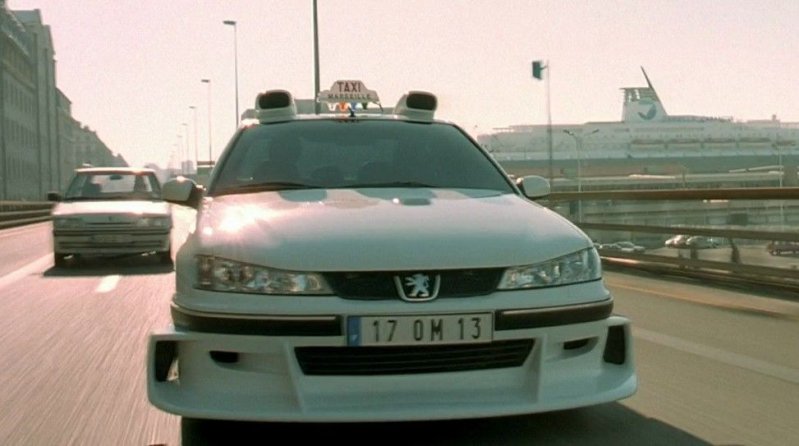 Белорус создал копию такси Peugeot 406 из фильма