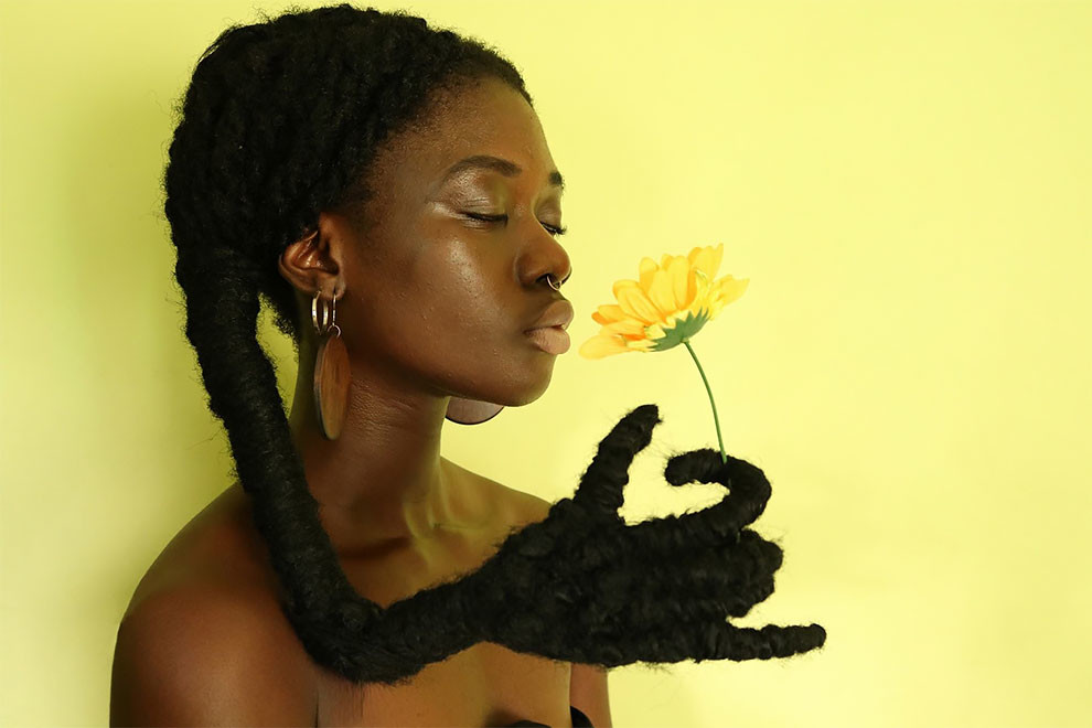 Художница из Кот-д'Ивуар делает скульптуры из собственных волос Скульптуры, волосы, искусство, креатив, необычно, самовыражение, современное искусство, художник