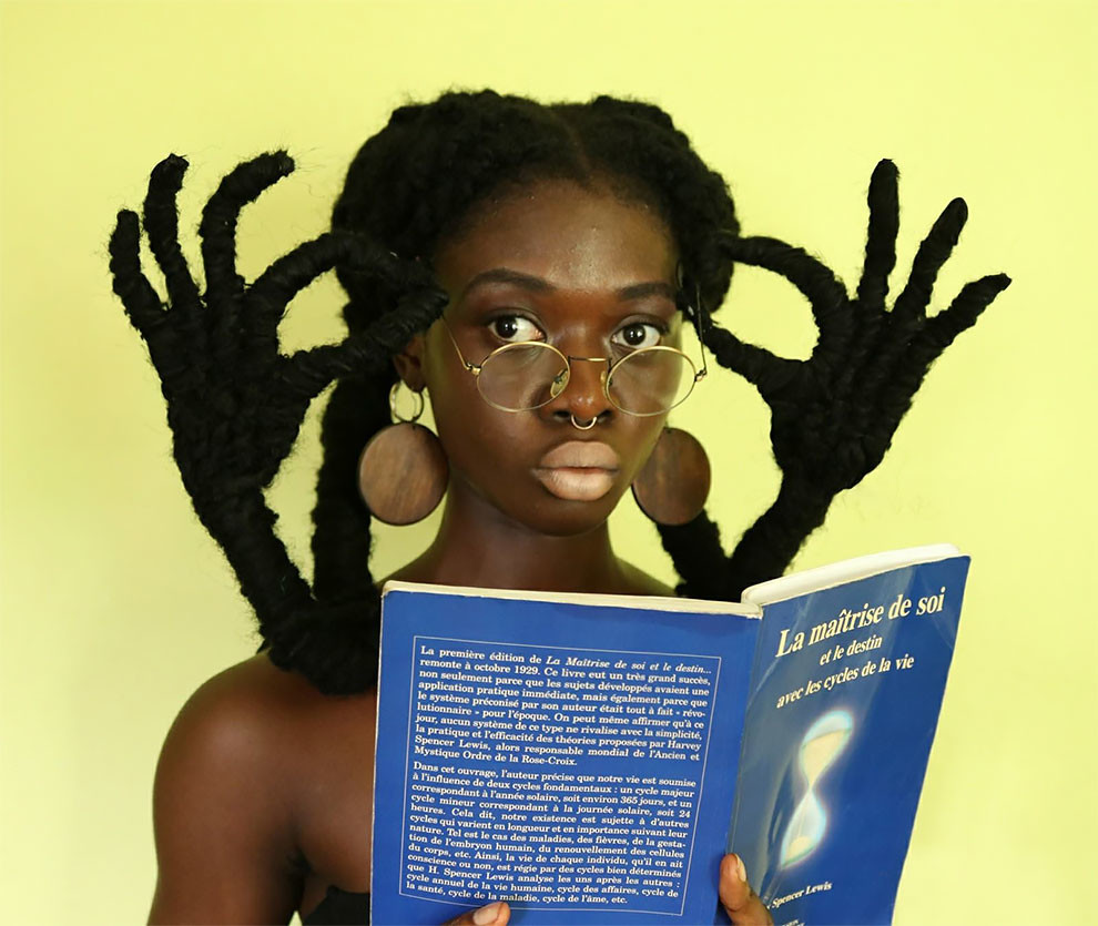 Художница из Кот-д'Ивуар делает скульптуры из собственных волос Скульптуры, волосы, искусство, креатив, необычно, самовыражение, современное искусство, художник