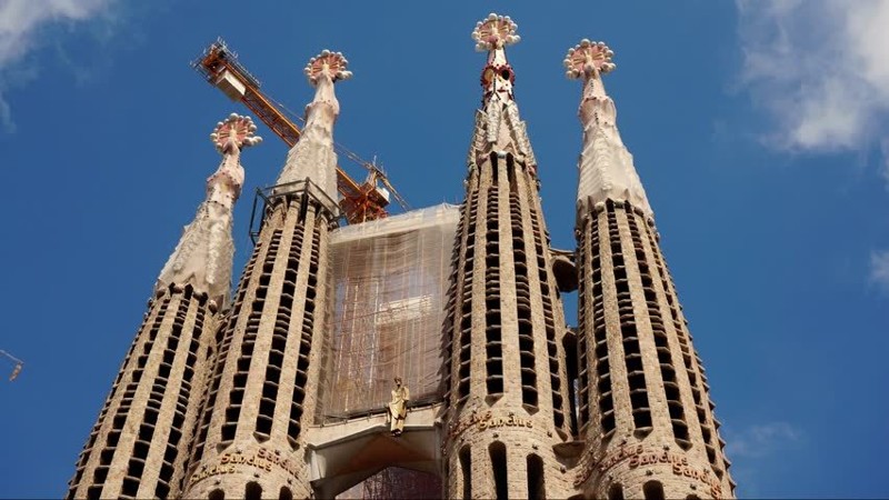 Саграда-Фамилия: 12 фактов о самом известном месте Барселоны