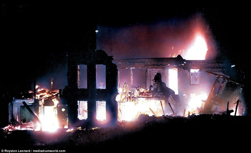 "Блиц" начался с бомбардировки Лондона в течение 57 ночей