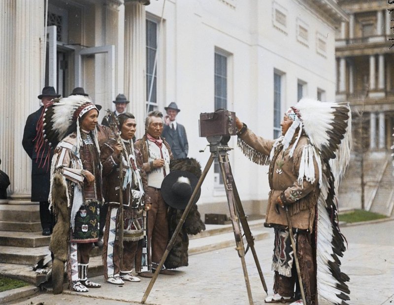 Легендарные жители. Американская резервация индейцев. Америка 1924 год. Ассимиляция индейцев в США. Индейские резервации в Америке.
