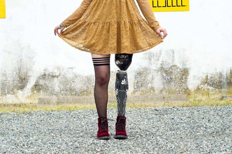Фирма, которая смогла превратить протезы ног в модный аксессуар
