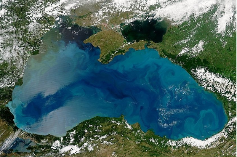 Черное море изменило свой цвет