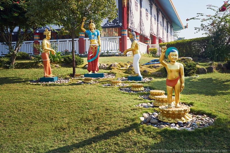 Лумбини - весь Буддизм в одном парке!