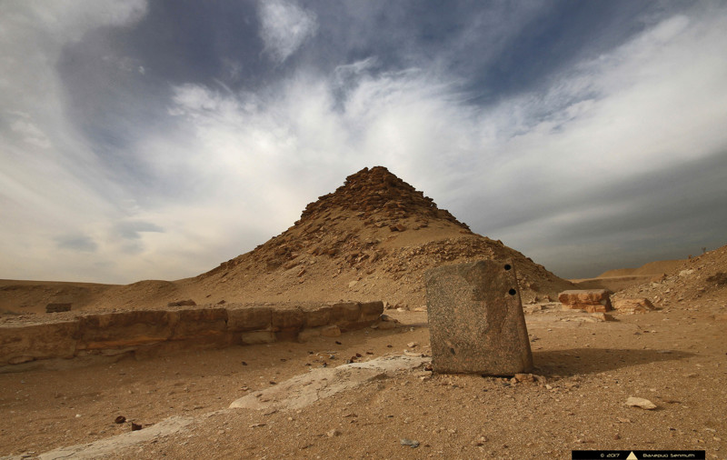 Пирамида Усеркафа из V династии