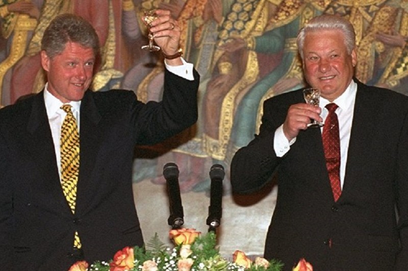 Как США участвовали в президентских выборах РФ в 1996