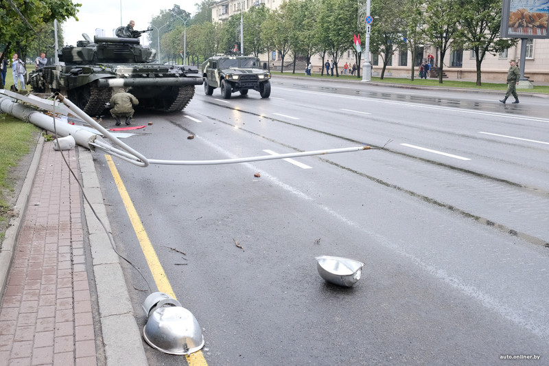 Переполох с танками в Минске 