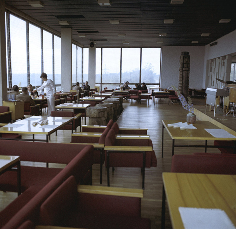 10. Ресторан "Три девушки" в Каунасе, 1971 год.