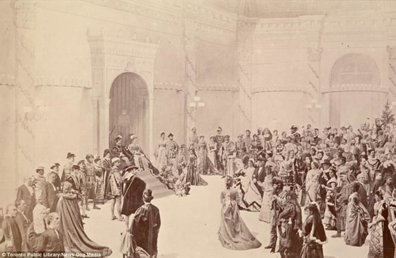 Бал-маскарад у генерал-губернатора, Ридо-холл, Торонто, ок. 1876 г.