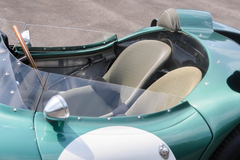 Aston Martin DBR1 1956 - вероятно самый дорогой автомобиль Британии