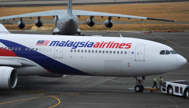 Рейс 370 Malaysia Airlines с 239 людьми на борту