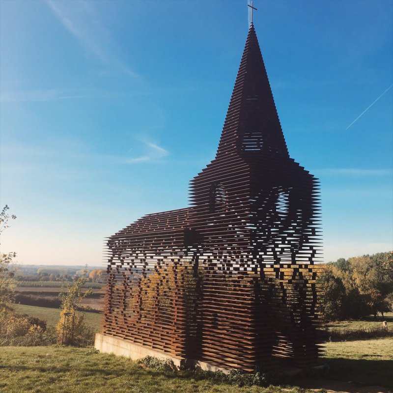 Невидимая церковь в Бельгии 