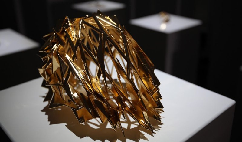 Золотая корона, представленная в рамках выставки
