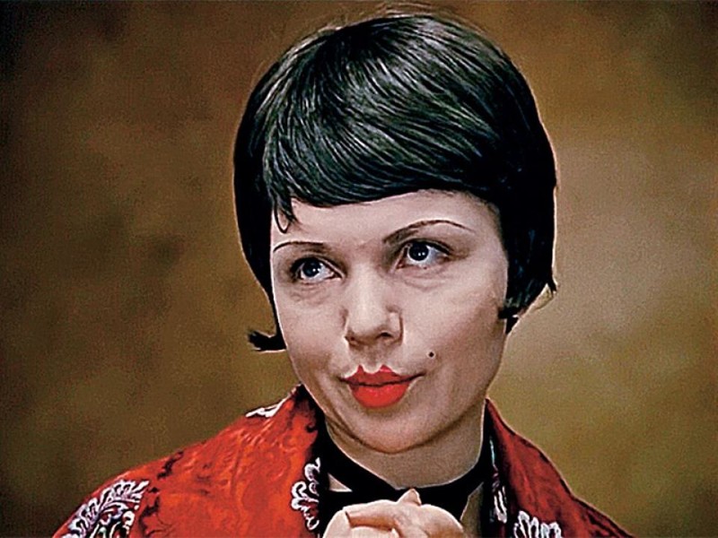 Валентина Теличкина и Олег Даль считали Леонида Гайдая легковесным режиссёром, однако, согласились сыграть в его комедии